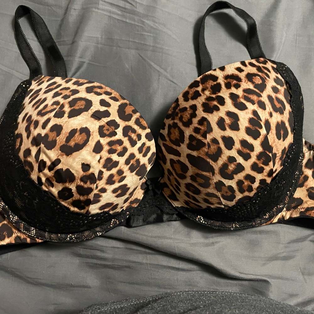 Torrid curve push up bra